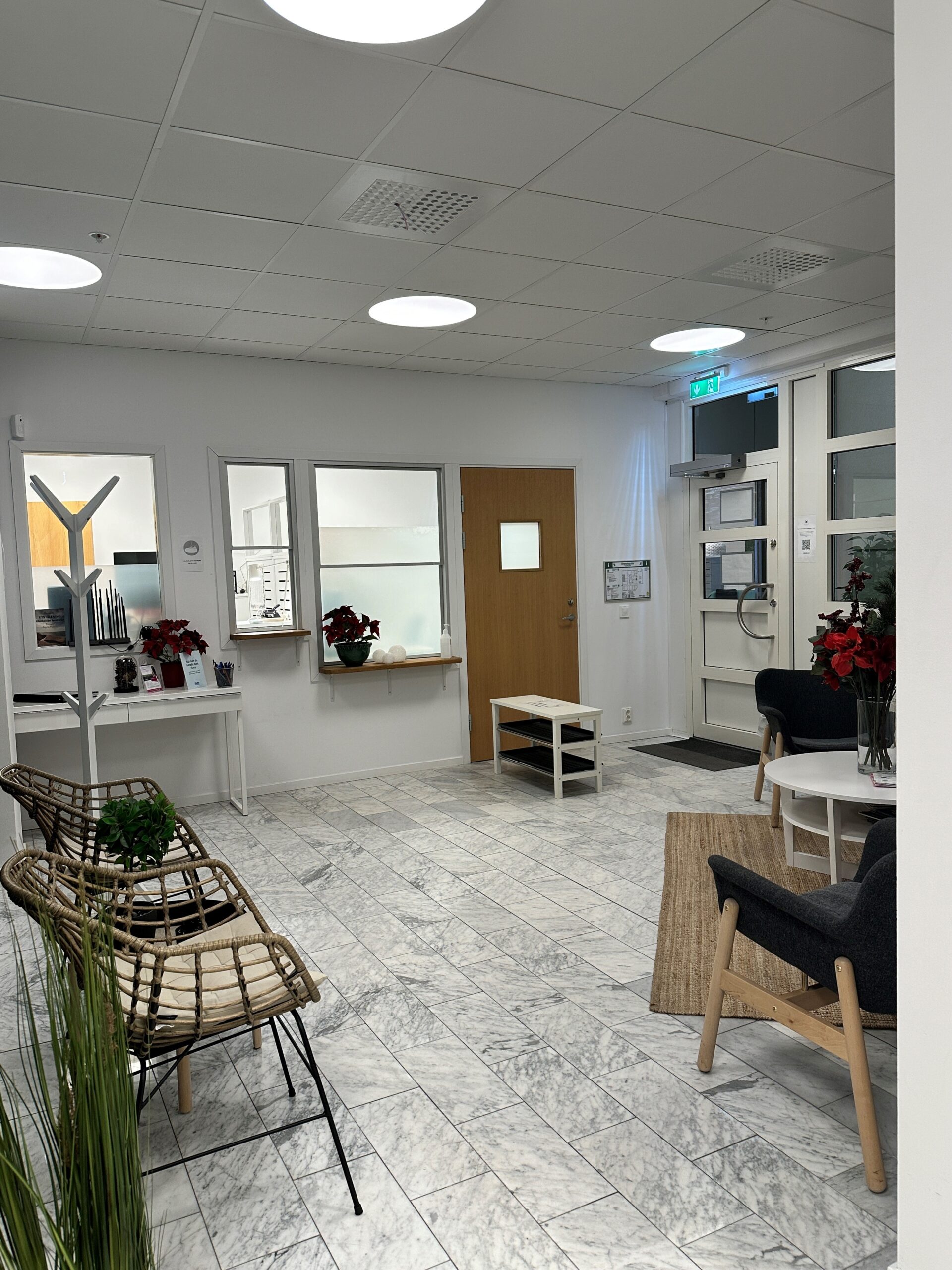 Interiör från kliniken, väntrum